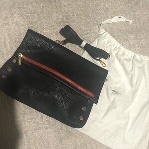 Hammitt Black Leather Crossbody Bag with gold and red details VIP med